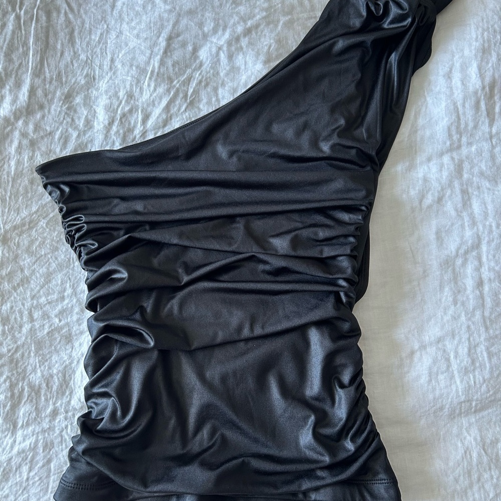 BCBGeneration Charcoal One-Shoulder Top
